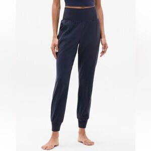 Athleta Women’s Navy Blue Salutation Joggers Pants Size Small Tall Long